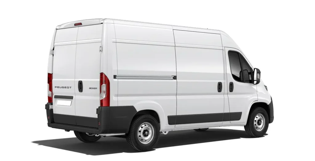 PEUGEOT-BOXER-3.5-L2H2-BHDi-SS-6vel-trasera.webp
