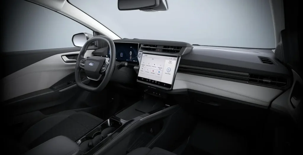 FORD-Puma-Gen-E-100-Electrico-168CV-interior-delantera-II