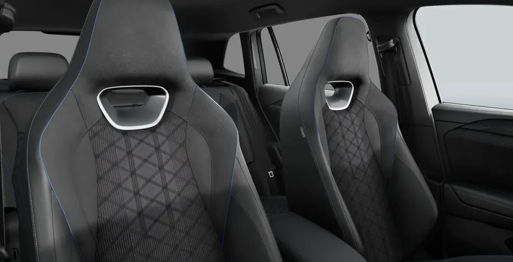 Volkswagen-Tiguan-R-Line-1.5-eTSI-110kW-DSG-interior-delantera-II.webp