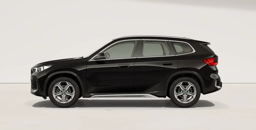 BMW-X1-sDrive20d-xLine-120kW-lateral.webp
