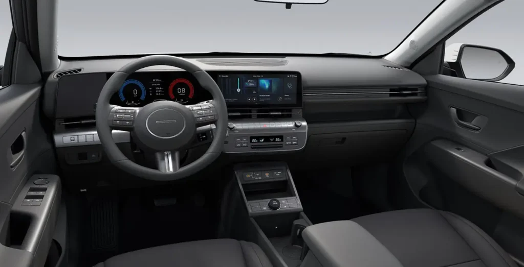 Hyundai-Kona-HEV-Maxx-138CV-interior-delantera.webp