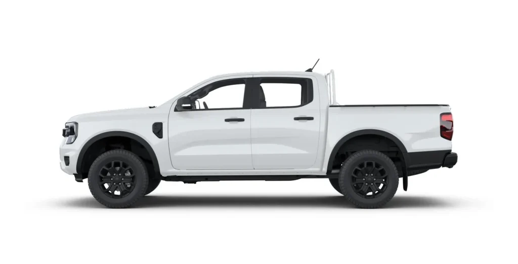 Ford-Ranger-XLT-Doble-Cabina-3.0-EcoBlue-240CV-lateral