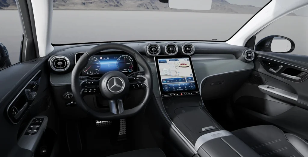 Mercedes-Benz-GLC-Coupe-300-de-4MATIC-gris-interior-delantera